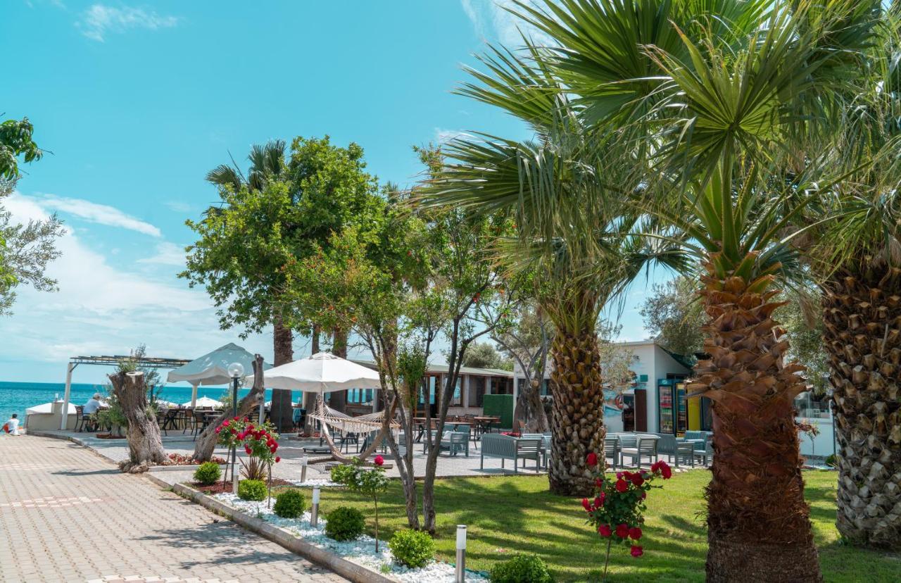 Kayalar Blue Beach Hotel Sazli Exterior photo